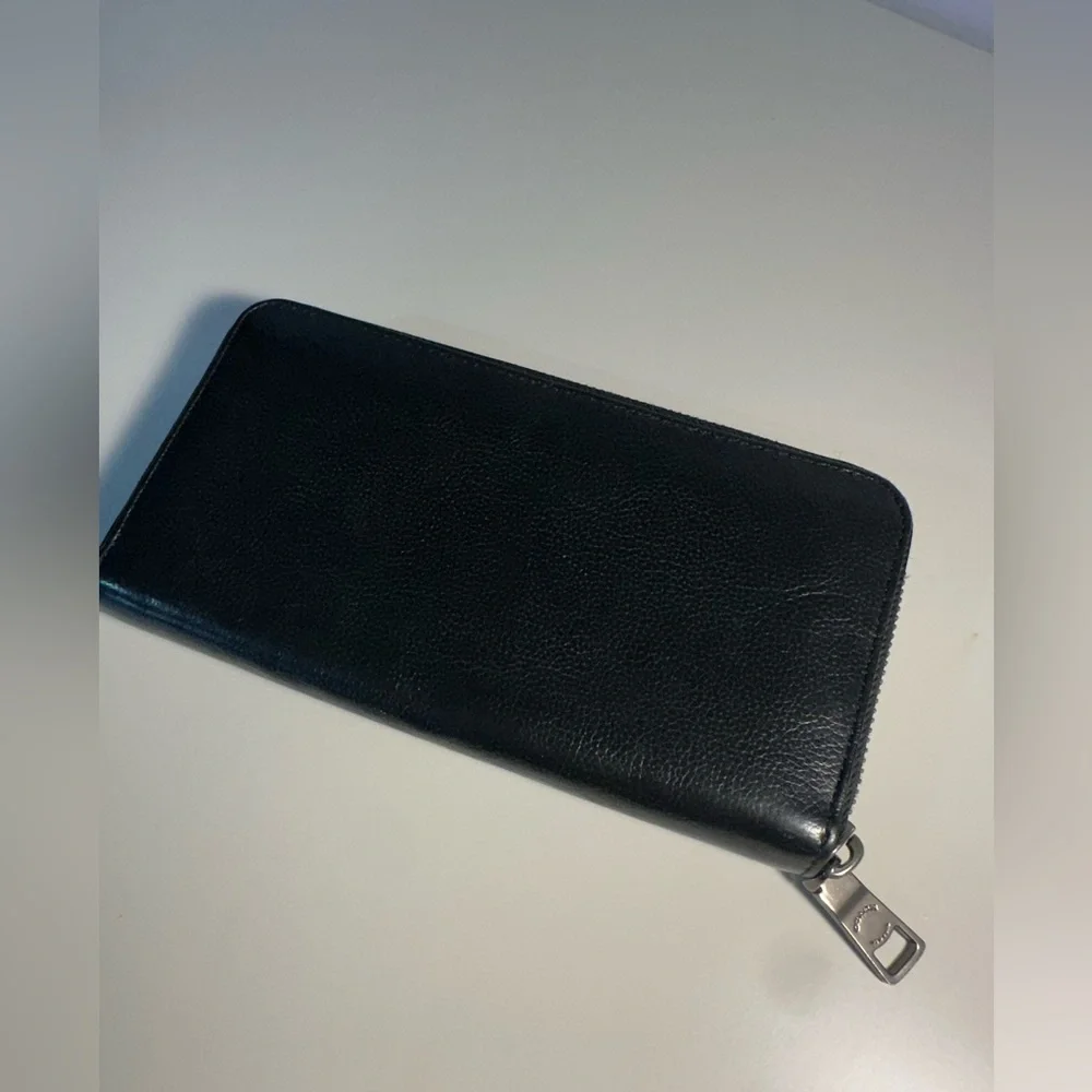 Coach elegant black